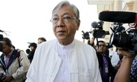 Presiden Myanmar, Htin Kyaw menyampaikan rencana pembentukan Pemerintah baru kepada Parlemen Myanmar