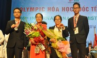 Ke-empat kontestan Vietnam merebut hadiah dalam Olimpiade Biologi Internasional  2016