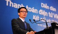 Deputi PM Vietnam, Vu Duc Dam menghadiri Forum Pembayaran Elektronik Vietnam-2016