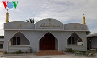 Masjid -Pusat persatuan dari warga etnis Cham di propinsi Tay Ninh