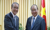 PM Vietnam, Nguyen Xuan Phuc menerima Gubernur propinsi Nagasaki, Jepang