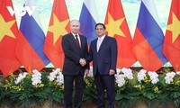 Pham Minh Chinh rencontre Vladimir Poutine