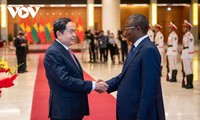 Trân Thanh Mân rencontre le président de la Guinée-Bissau