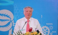 Nguyên Hoà Binh à la conférence de promotion d’investissement dans la province de Bên Tre