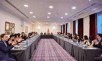 Tô Lâm rencontre des intellectuels vietnamiens de la communauté francophone