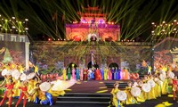 Hanoï accueille le Festival de l'ao dài du tourisme 2024