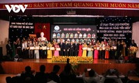 Activités à l’occasion de la Journée des enseignants du Vietnam