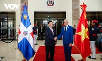 Pham Minh Chinh rencontre les présidents des deux chambres du Congrès national de la République dominicaine