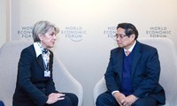 Pham Minh Chinh rencontre l’envoyée spéciale du secrétaire général des Nations Unies pour le Myanmar