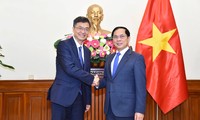 Vietnam-Chine: vers un renforcement de la coopération transfrontalière avec la région du Guangxi