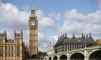 Парламент Великобритании восстановил свою работу