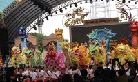 Ouverture du 1er festival de danse au dragon, à la licorne et au lion