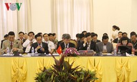 Conférence des hauts officiels Vietnam-Laos-Cambodge