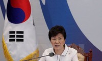 Park Geun-hye attend la décision de la Cour constitutionnelle 