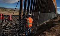 Trump demande au Congrès de payer pour le mur à la frontière avec le Mexique