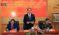 Tran Dai Quang aux départements de cyber-sécurité et de renseignements