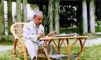 Edifier le Parti et suivre l’exemple moral du président Ho Chi Minh