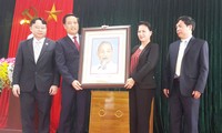 Nguyen Thi Kim Ngan à Nam Nhun pour parler reboisement