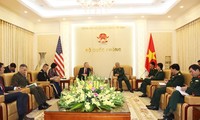 Nguyên Chi Vinh reçoit l’ambassadeur des Etats Unis