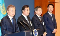  Moon Jae-in nomme les premiers membres de son administration