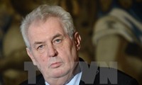 La prochaine visite de Milos Zeman au Vietnam vue par la presse tchèque