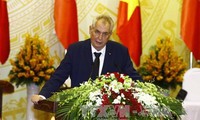 L’entretien Tran Dai Quang-Milos Zeman vu par la presse tchèque