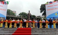 Vernissage d’une exposition sur les pays et les habitants de l’ASEAN