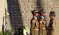 Santiago de Cuba clôt les hommages à Fidel Castro avec un défilé populaire