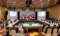 ASEAN-Australie, ASEAN-USA: conférences des chefs de la diplomatie