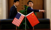 Washington et Pékin poursuivent le dialogue dans l'ombre des tarifs douaniers