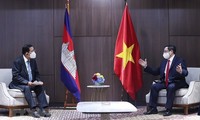 Entretiens de Pham Minh Chinh en marge du Sommet de l’ASEAN