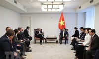 Pham Minh Chinh rencontre des dirigeants d’organisations et de groupes économiques aux États-Unis