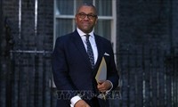 Le ministre des Affaires étrangères britannique James Cleverly effectue sa première visite en Asie 