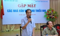 Gặp mặt các nhà văn viết cho thiếu nhi