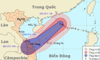 Tâm bão số 12 (Krosa) cách quần đảo Hoàng Sa 460km