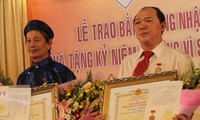 Nghệ nhân dân gian Thanh Tùng - Ông thầy “ba trong một”