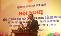 Cựu chiến binh Việt Nam học tập và làm theo tấm gương đạo đức Hồ Chí Minh