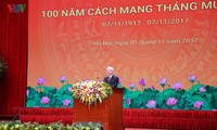 Lễ kỷ niệm 100 năm cách mạng Tháng Mười Nga 