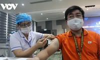 Thành phố Hồ Chí Minh bắt đầu chiến dịch tiêm 786.000 liều vaccine Covid-19