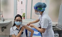 Bộ Y tế yêu cầu đẩy nhanh tốc độ tiêm chủng vaccine phòng COVID-19