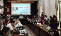 Thơ Hoàng Trung Thông: “Theo cánh buồm đi mãi đến nơi xa”…