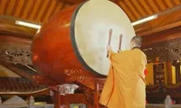 Sáng 1/7, hơn 18.000 ngôi chùa đồng loạt cử chuông trống bát nhã cầu quốc thái dân an