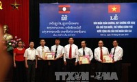 6 คณะของจังหวัดเซินลาได้รับเหรียญอิสริยาภรณ์มิตรภาพของสาธารณรัฐประชาธิปไตยประชาชนลาว