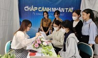 งาน Job fair สำหรับนักศึกษาในนครดานัง