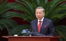 제13기 베트남 공산당 중앙 집행위원회 제13차 회의 개막