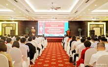 把握越共十三大关于发展市场经济的观点