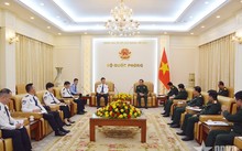 越南边防部队与中国国家移民局加强合作