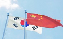 韓国外相 来年初めの韓中首脳会談を調整 「北東アジアの平和定着を議論」