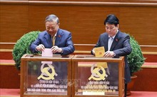 第14期ベトナム共産党中央執行委員会当選者リストを承認