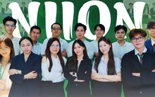 Vietnamesische Studenten und die Herstellung der weltweit ersten Biomassepellets aus Knoblauchschalen